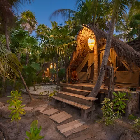 Nativus Glamping & Cenote Tulum-3